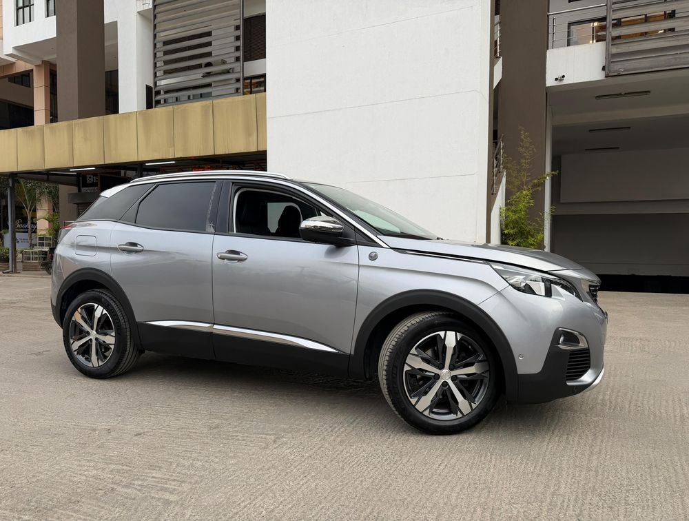 PEUGEOT 3008 CROSSCITY