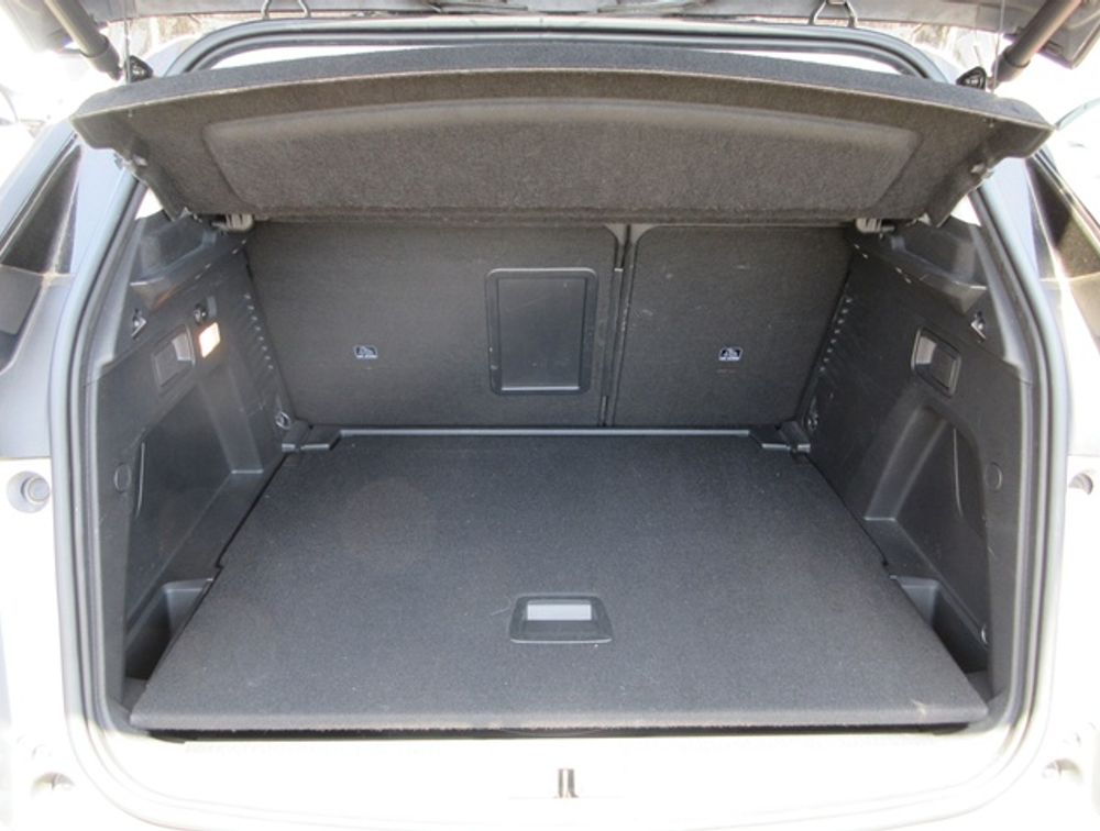 PEUGEOT 3008 CROSSCITY - PRG Motors Ltd