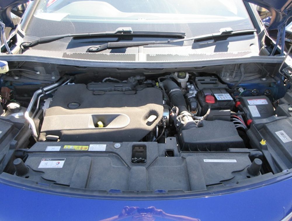 PEUGEOT 3008 GT BLUE HDi - PRG Motors Ltd