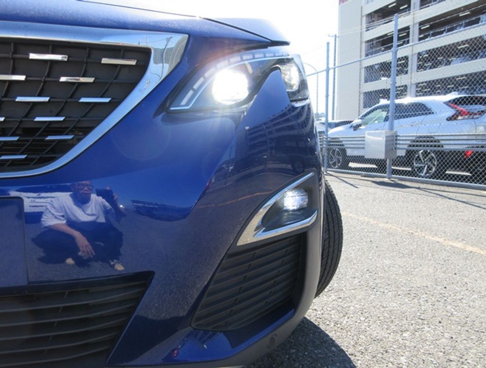 PEUGEOT 3008 GT BLUE HDi - PRG Motors Ltd