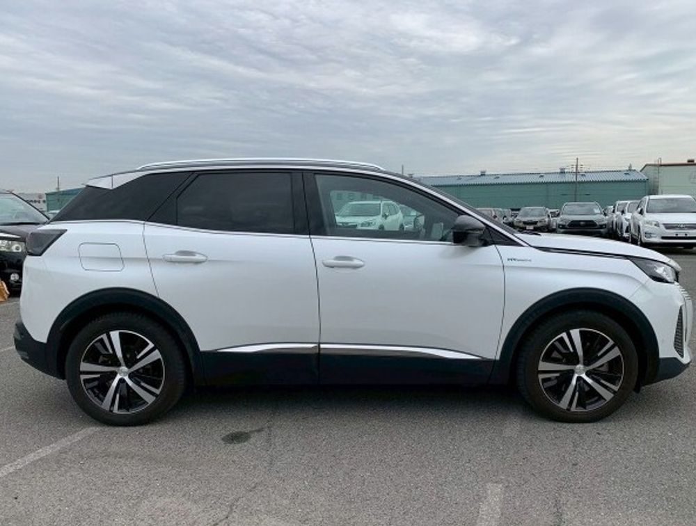 PEUGEOT 3008 GT HYBRID SUNROOF - PRG Motors Ltd
