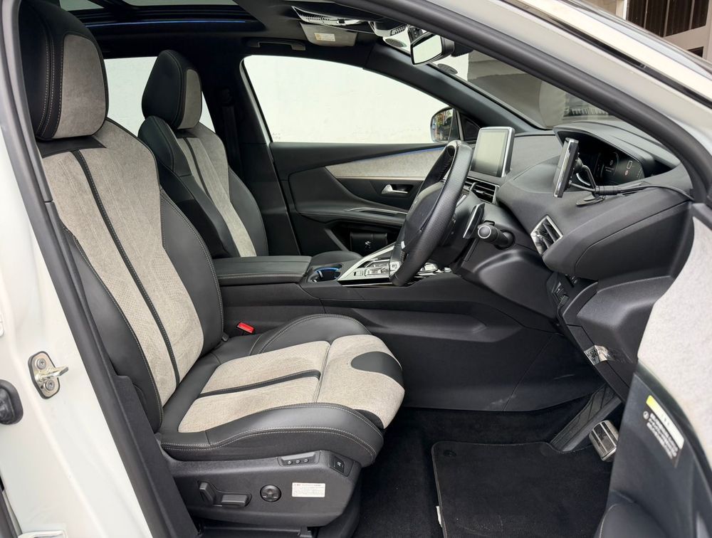 PEUGEOT 3008 GT HYBRID4 SUNROOF 4WD - PRG Motors Ltd