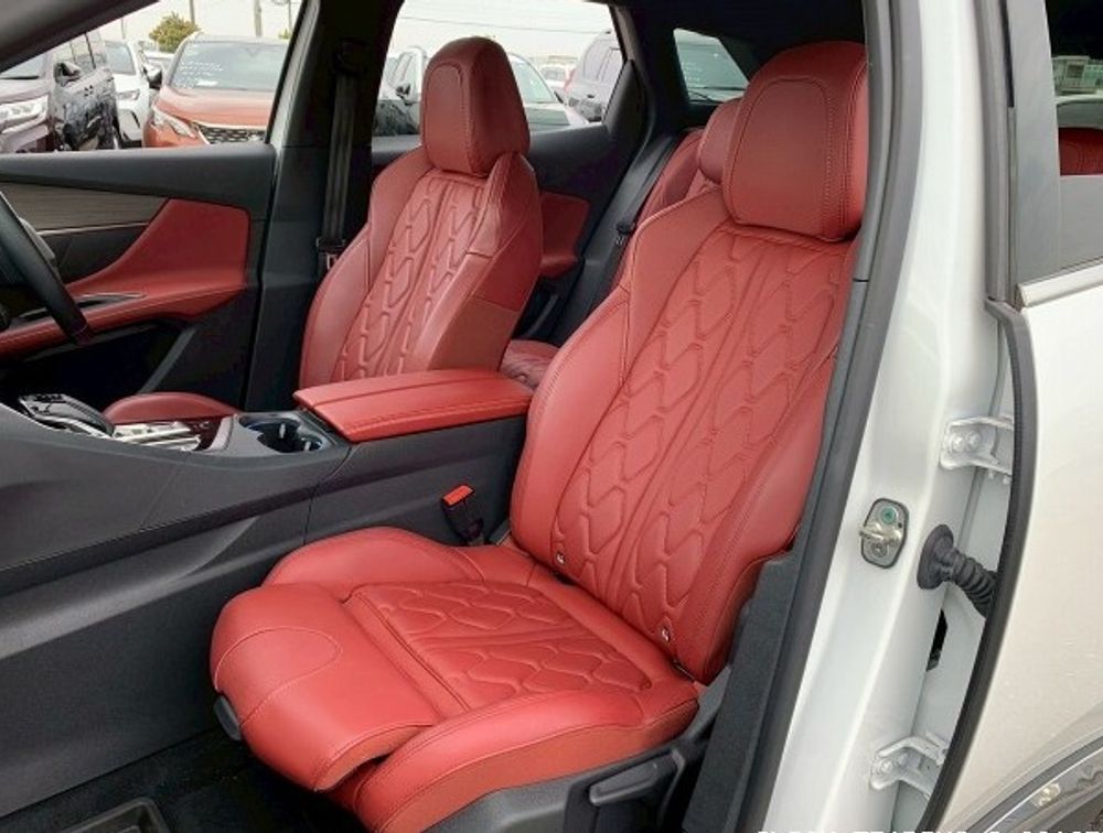 PEUGEOT 3008 GT HYBRID SUNROOF - PRG Motors Ltd