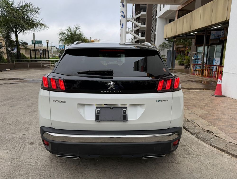 PEUGEOT 3008 GT HYBRID4 SUNROOF 4WD - PRG Motors Ltd