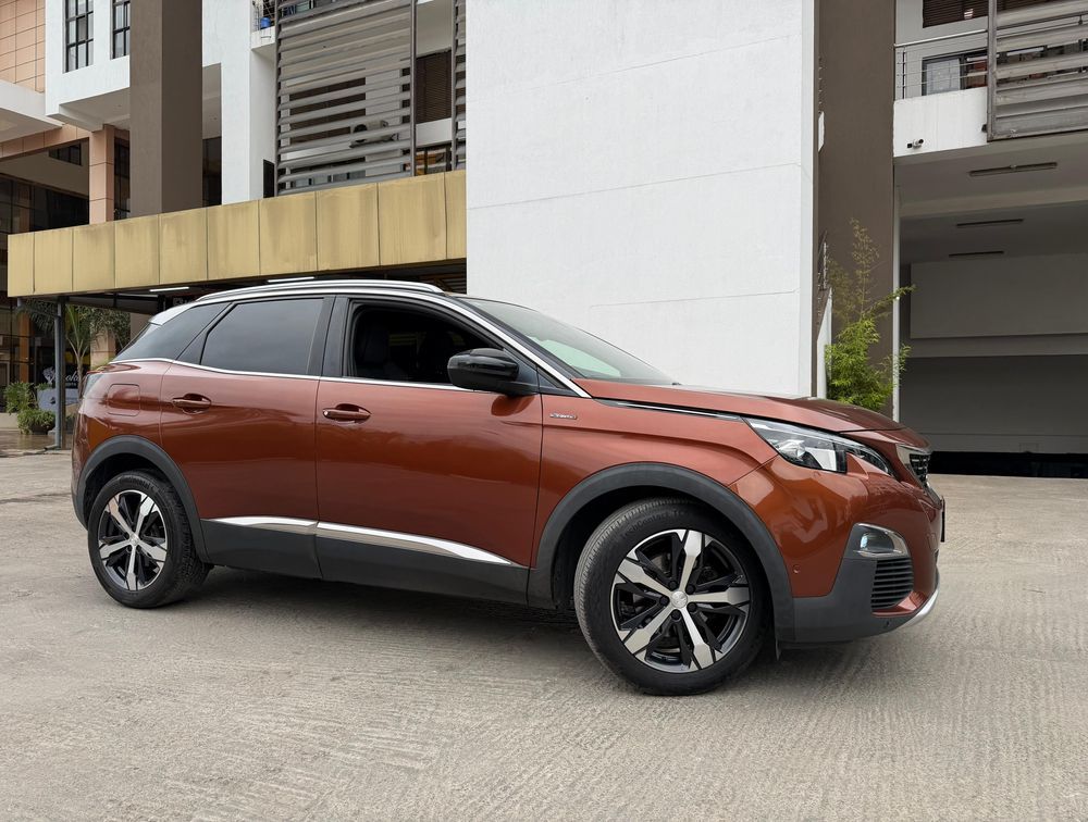 PEUGEOT 3008 GTLINE