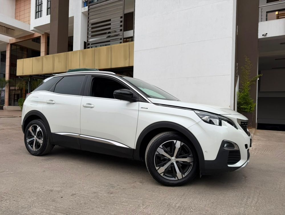PEUGEOT 3008 GTLINE SUNROOF