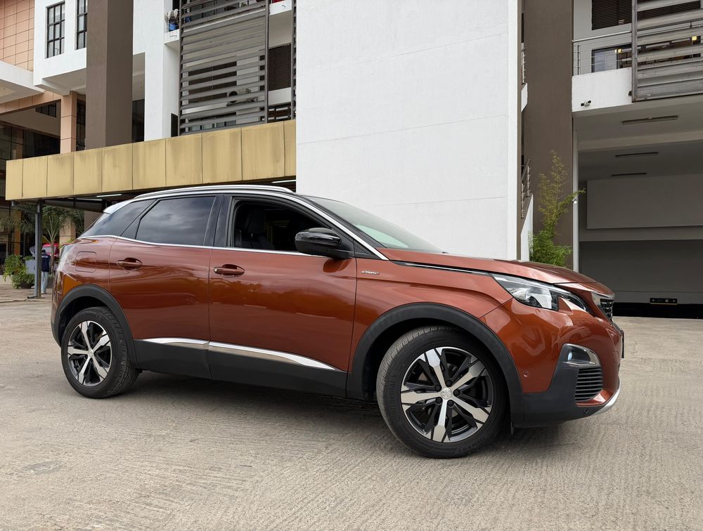 PEUGEOT 3008 GTLINE SUNROOF