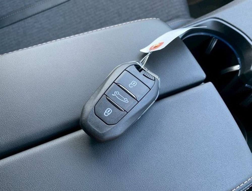 PEUGEOT 3008 GTLINE - PRG Motors Ltd