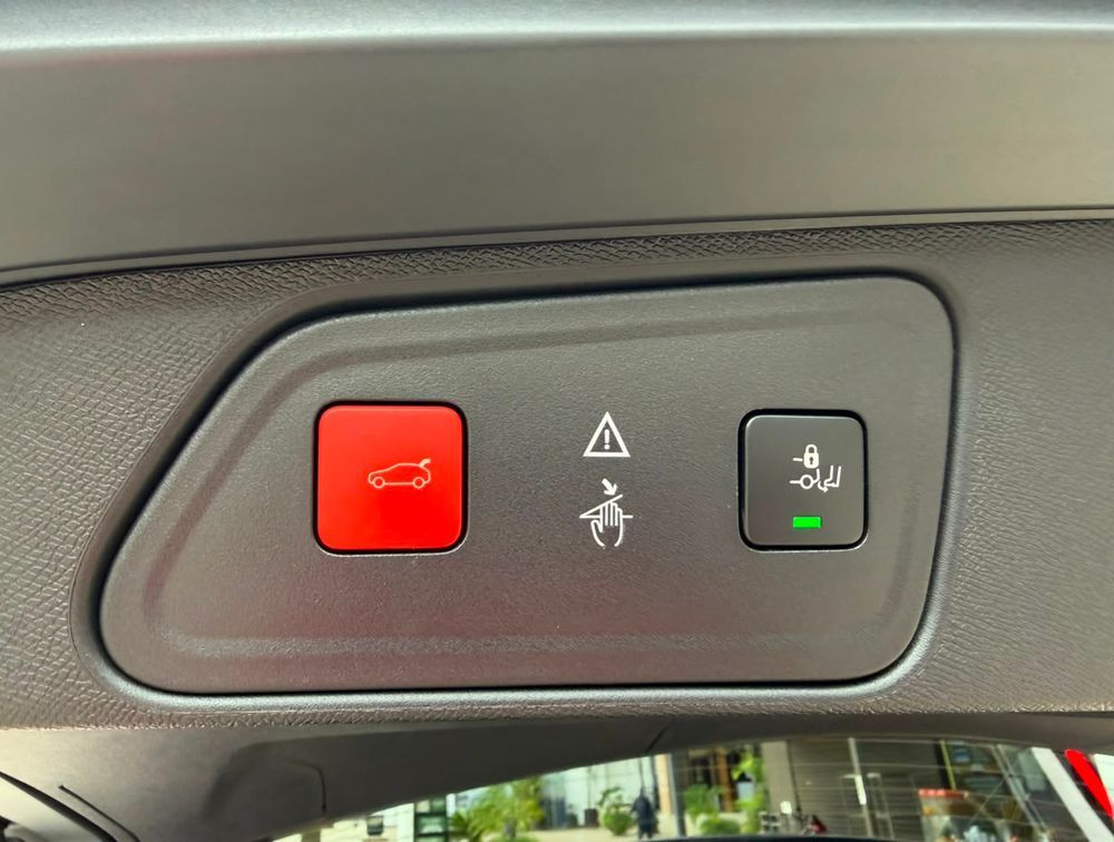 PEUGEOT 3008 GTLINE SUNROOF - PRG Motors Ltd