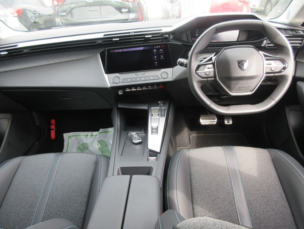 PEUGEOT 308 ALLURE NEWSHAPE - PRG Motors Ltd