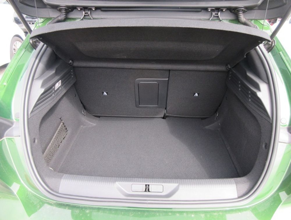 PEUGEOT 308 ALLURE NEWSHAPE - PRG Motors Ltd