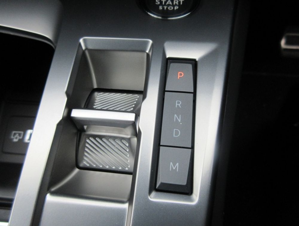 PEUGEOT 308 ALLURE NEWSHAPE - PRG Motors Ltd