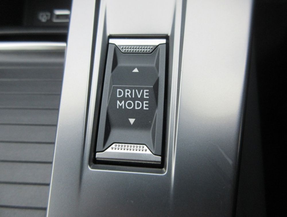 PEUGEOT 308 ALLURE NEWSHAPE - PRG Motors Ltd