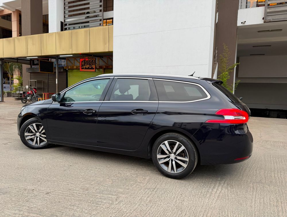 PEUGEOT 308 S/WAGON MOONROOF - PRG Motors Ltd