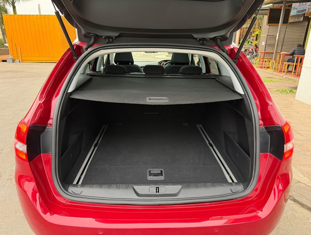 PEUGEOT 308 ALLURE S/W MOONROOF - PRG Motors Ltd