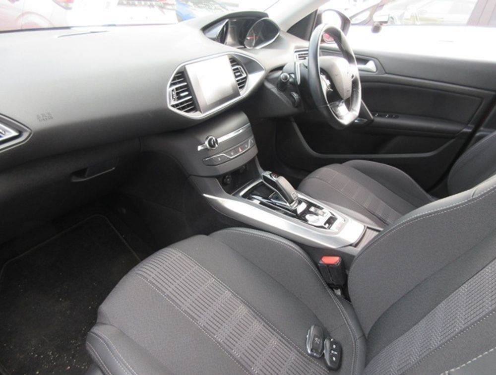 PEUGEOT 308 ALLURE - PRG Motors Ltd