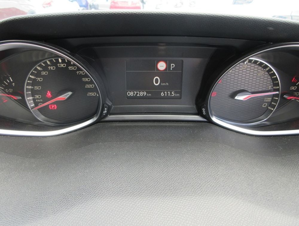 PEUGEOT 308 GT BLUE HDi - PRG Motors Ltd