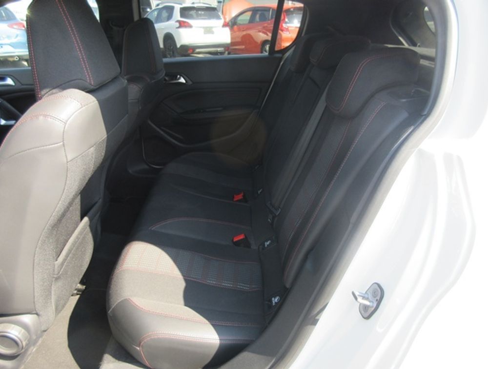 PEUGEOT 308 GTLINE BLUE HDi - PRG Motors Ltd