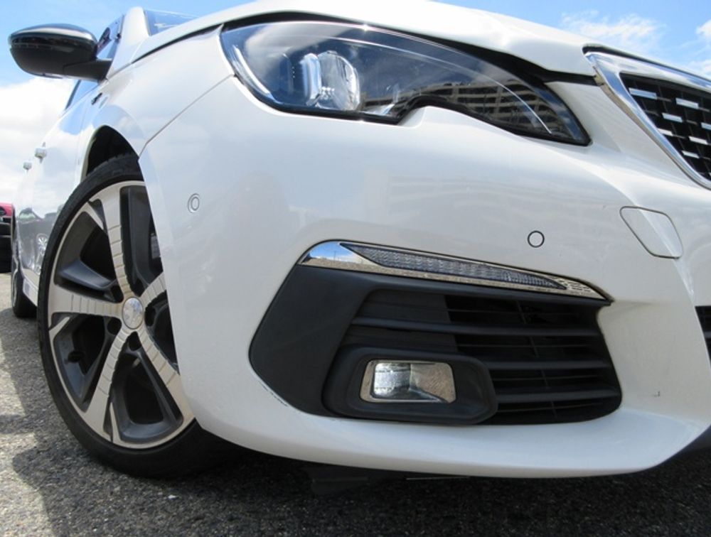 PEUGEOT 308 SW GT BLUEHDI MOONROOF - PRG Motors Ltd