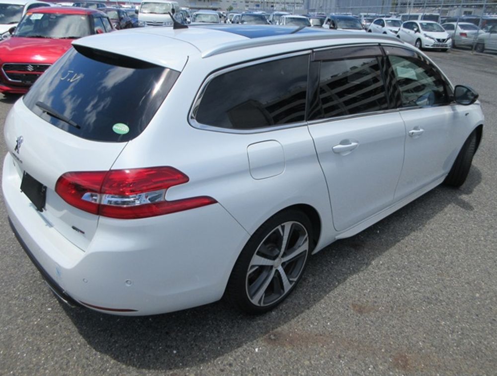 PEUGEOT 308 SW GT BLUEHDI MOONROOF - PRG Motors Ltd