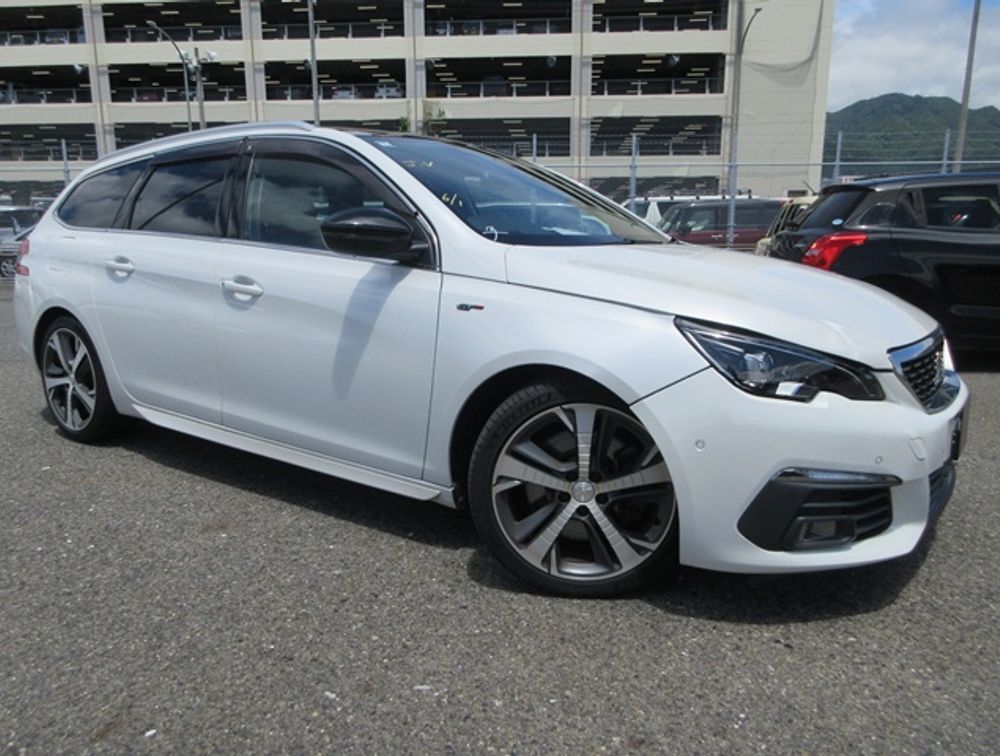 PEUGEOT 308 SW GT BLUEHDI MOONROOF