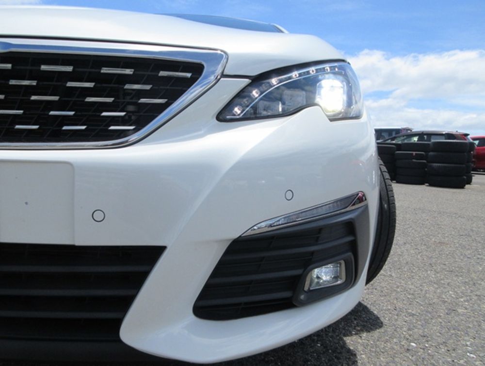 PEUGEOT 308 SW GT BLUEHDI MOONROOF - PRG Motors Ltd