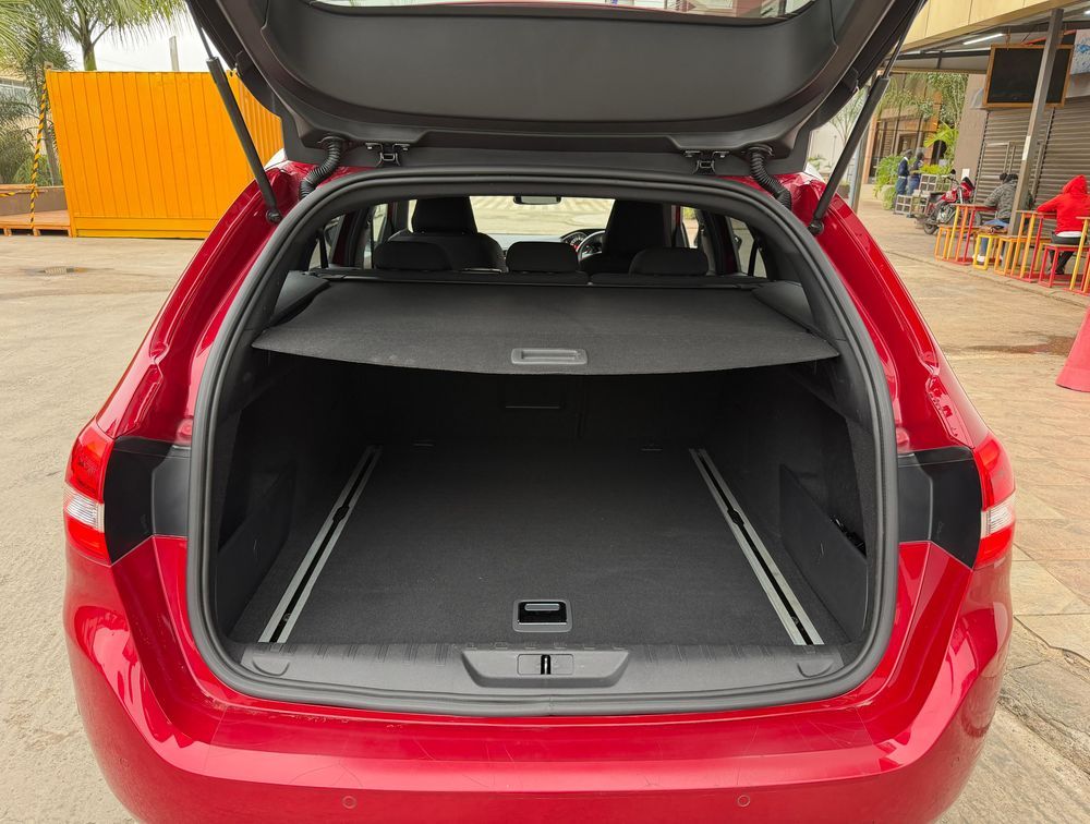 PEUGEOT 308 SW GTLINE - PRG Motors Ltd