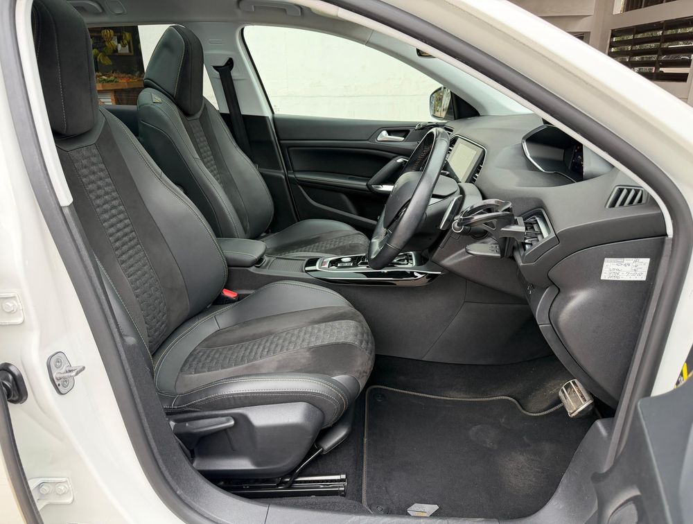 PEUGEOT 308 S/WAGON M/ROOF ROADTRIP EDITION - PRG Motors Ltd