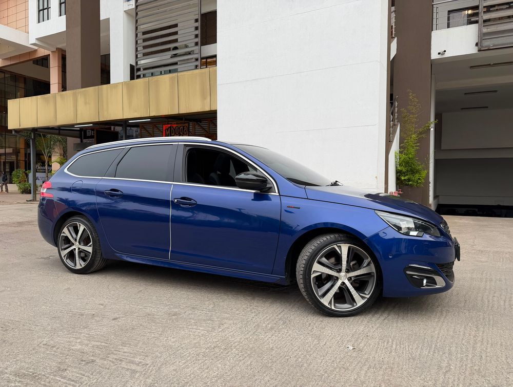 PEUGEOT 308 S/WAGON GTLINE M/ROOF