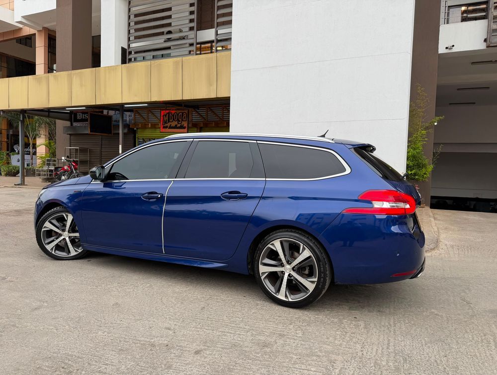 PEUGEOT 308 S/WAGON GTLINE M/ROOF - PRG Motors Ltd