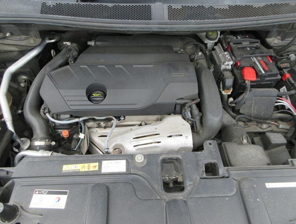 PEUGEOT 5008 ALLURE SUNROOF - PRG Motors Ltd