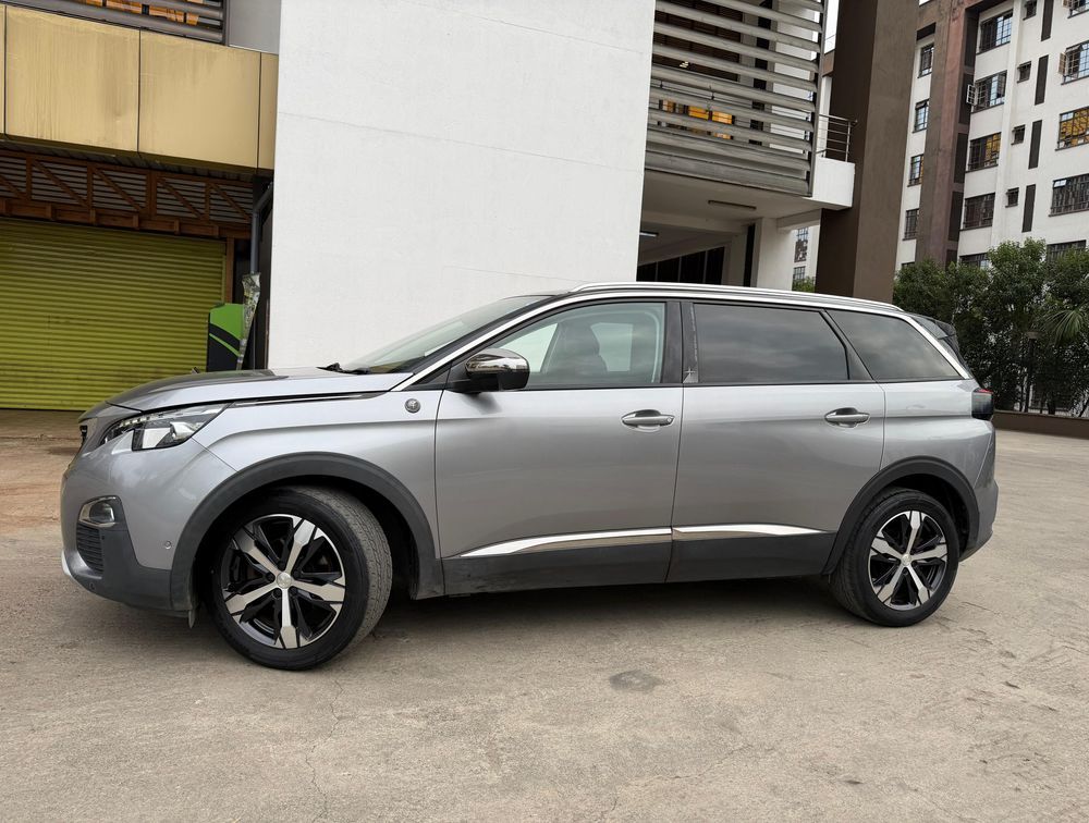 PEUGEOT 5008 CROSSCITY - PRG Motors Ltd