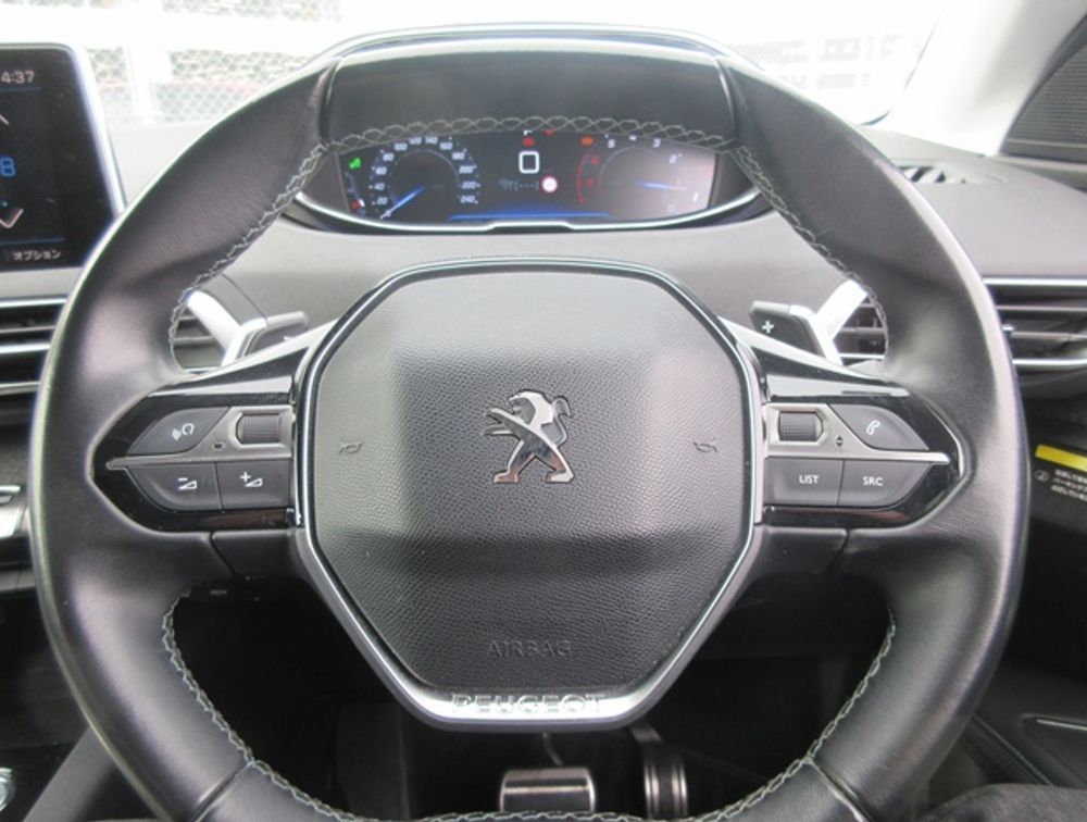 PEUGEOT 5008 CROSSCITY - PRG Motors Ltd