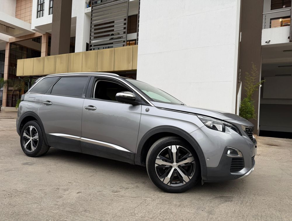 PEUGEOT 5008 CROSSCITY