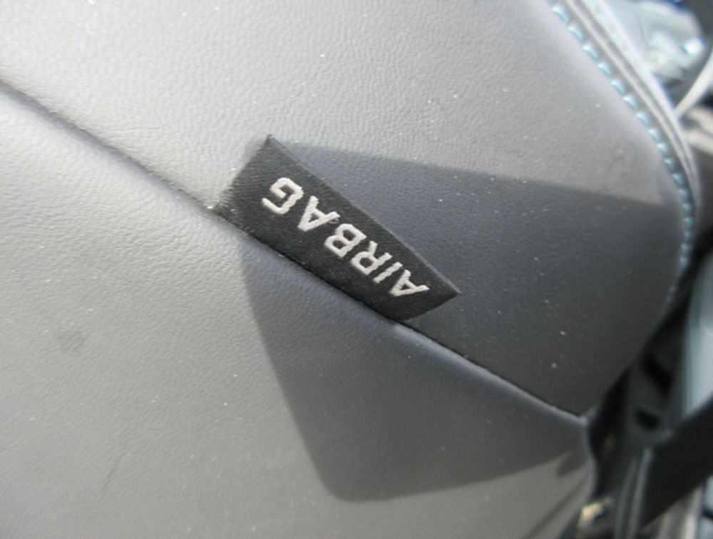 PEUGEOT 5008 CROSSCITY - PRG Motors Ltd