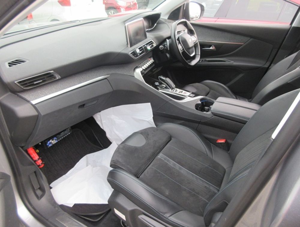 PEUGEOT 5008 CROSSCITY - PRG Motors Ltd