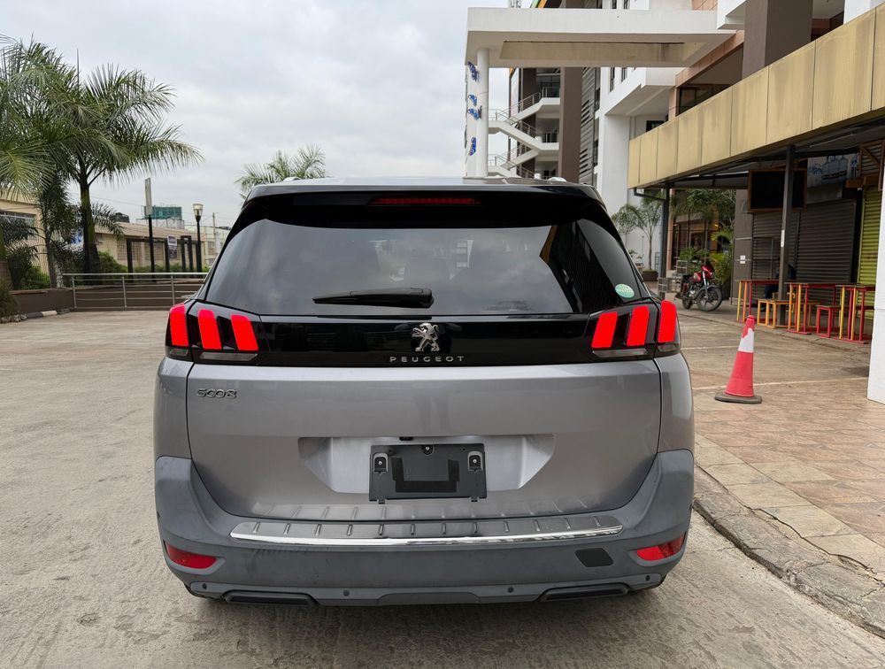 PEUGEOT 5008 CROSSCITY - PRG Motors Ltd