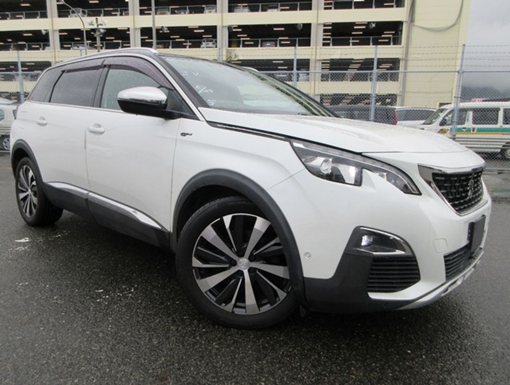 PEUGEOT 5008 GT BLUE HDI SUNROOF