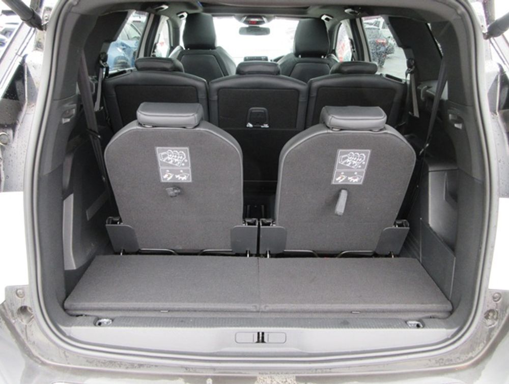 PEUGEOT 5008 GT BLUE HDI SUNROOF - PRG Motors Ltd
