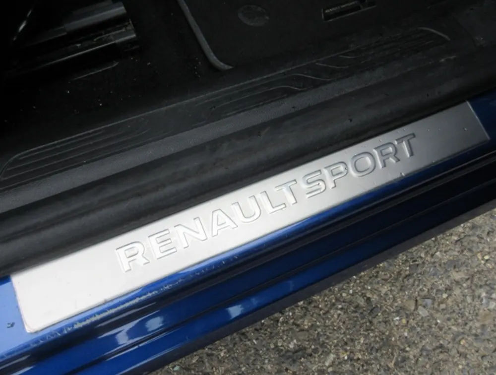 RENAULT MEGANE GT - PRG Motors Ltd