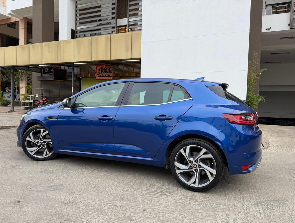 RENAULT MEGANE GT - PRG Motors Ltd