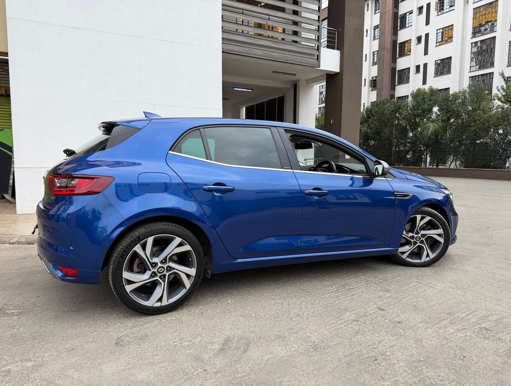 RENAULT MEGANE GT - PRG Motors Ltd