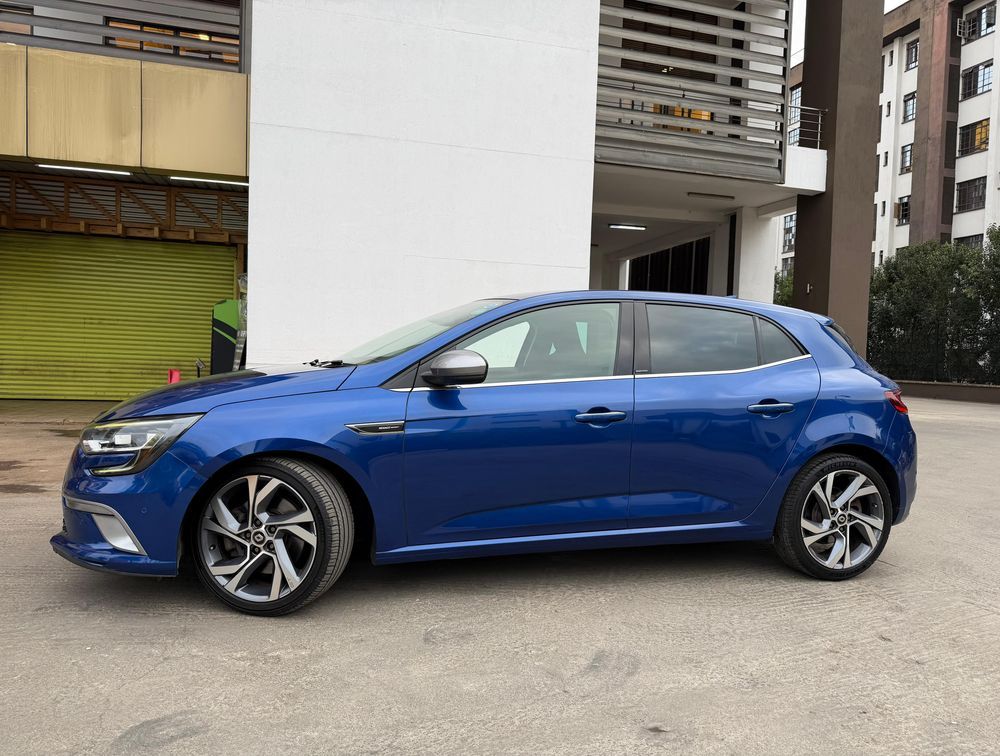 RENAULT MEGANE GT - PRG Motors Ltd