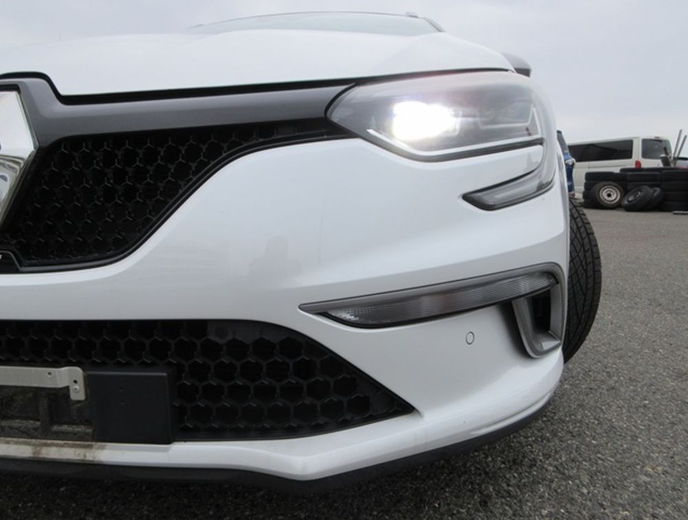 RENAULT MEGANE SPORT TOURER GT - PRG Motors Ltd