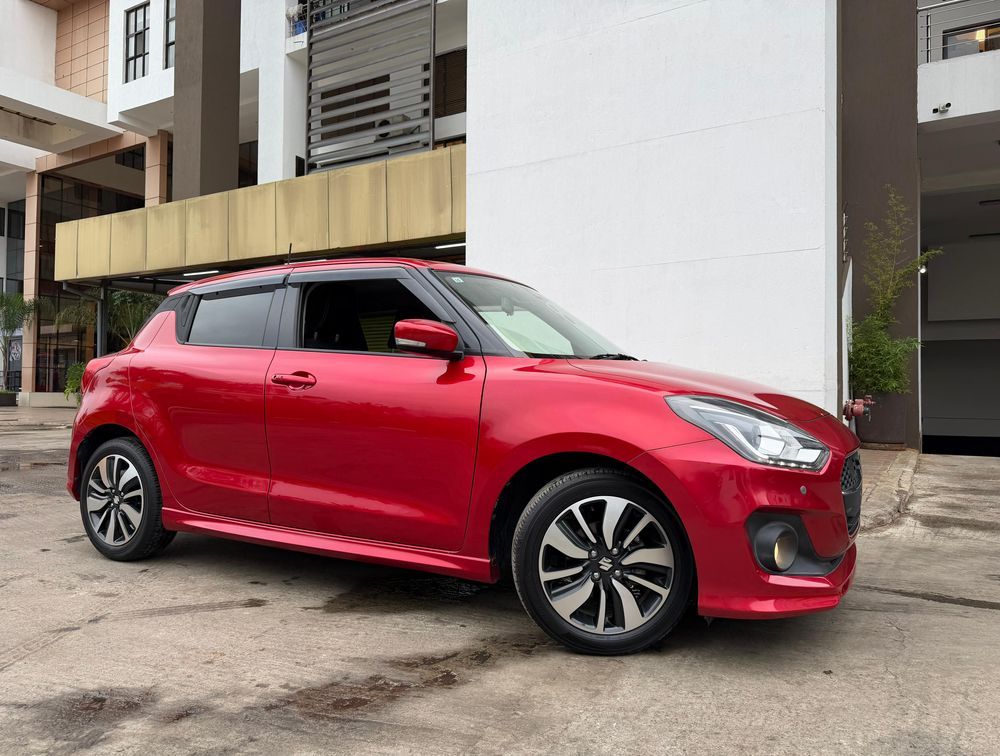 SUZUKI SWIFT XR LIMITED