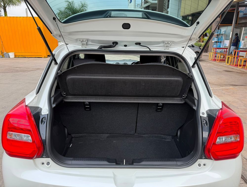 SUZUKI SWIFT RS HYBRID - PRG Motors Ltd