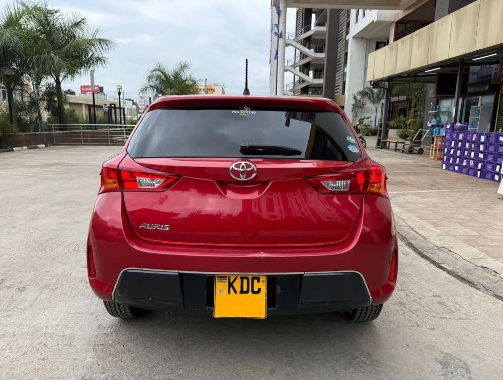 TOYOTA AURIS - PRG Motors Ltd