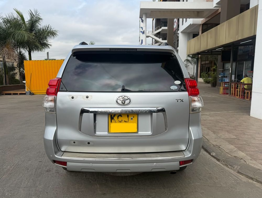 TOYOTA LADNCRUISER PRADO - PRG Motors Ltd