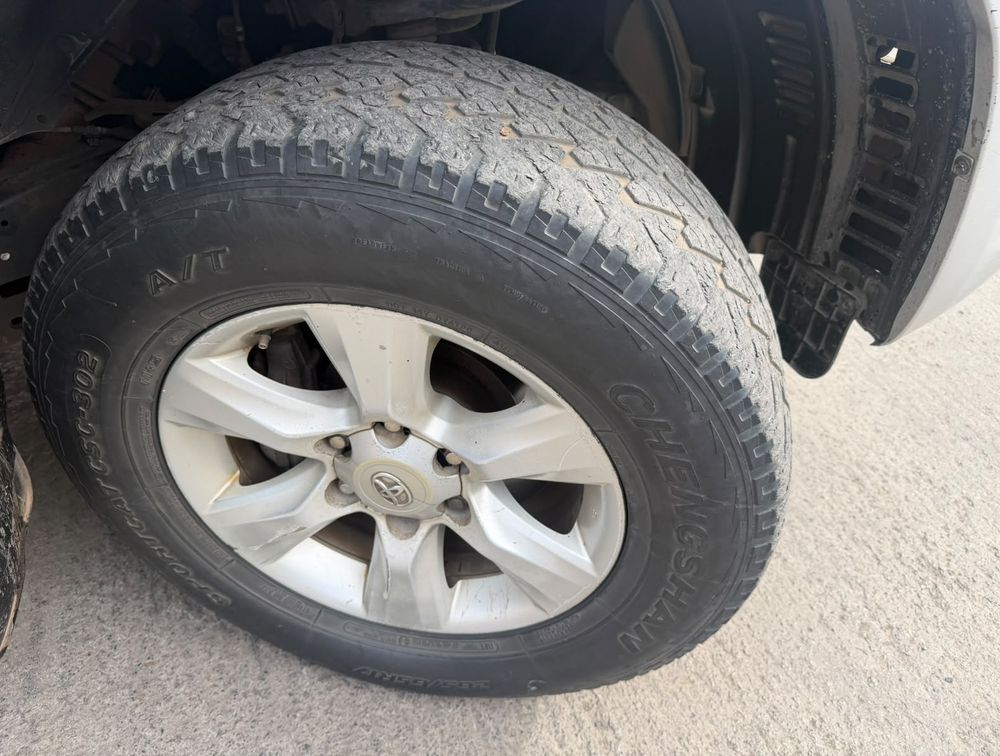 TOYOTA LADNCRUISER PRADO - PRG Motors Ltd