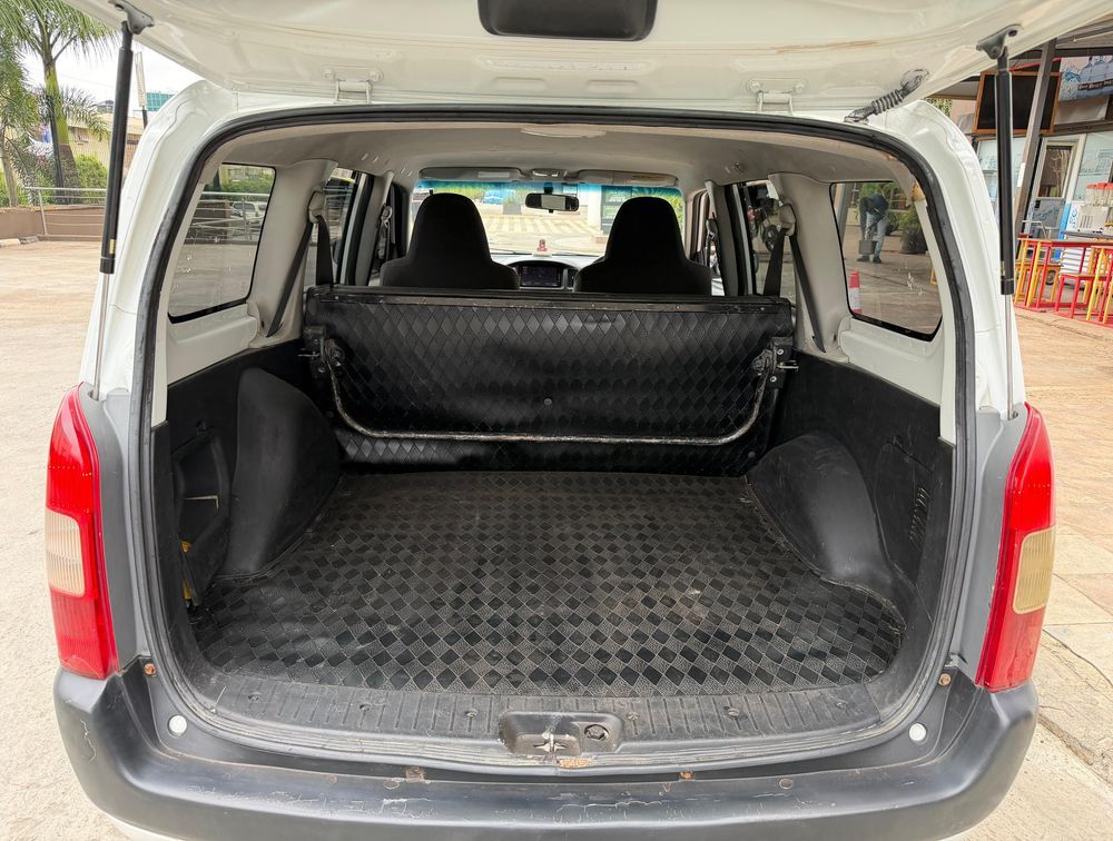 TOYOTA PROBOX - PRG Motors Ltd